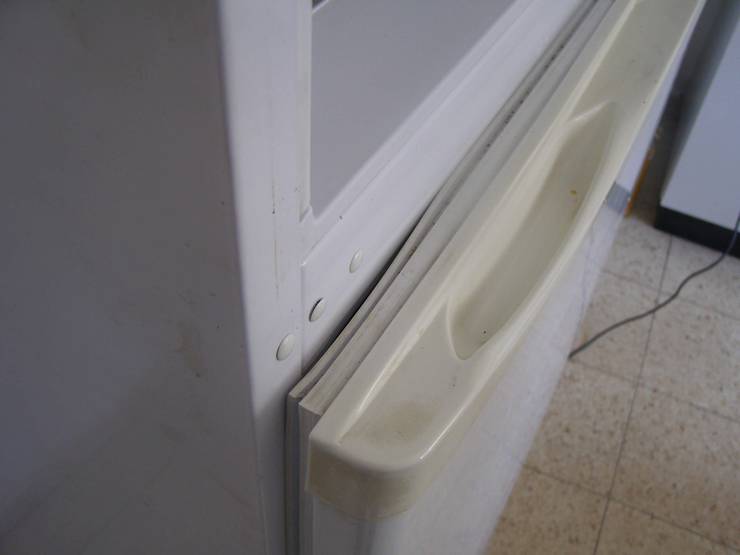 Разгерметизация холодильной камеры