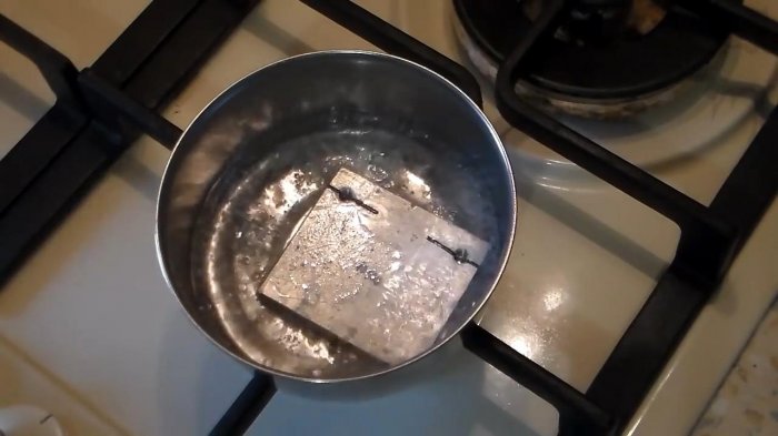 Как вытравить обломанный метчик