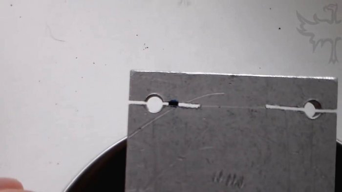 Как вытравить обломанный метчик